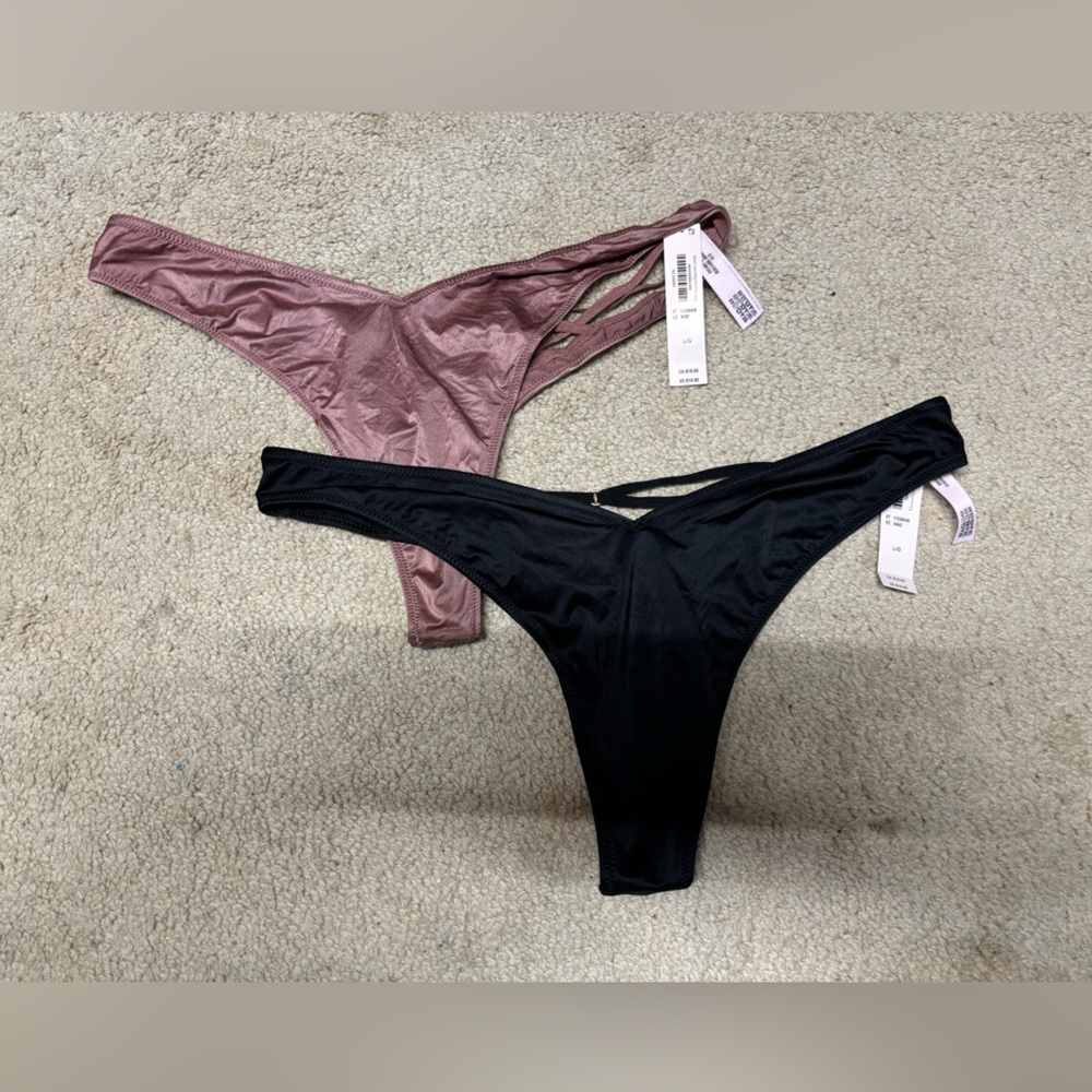NWT VS Panty Bundle